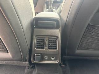 RENAULT Captur usata, con Touch screen