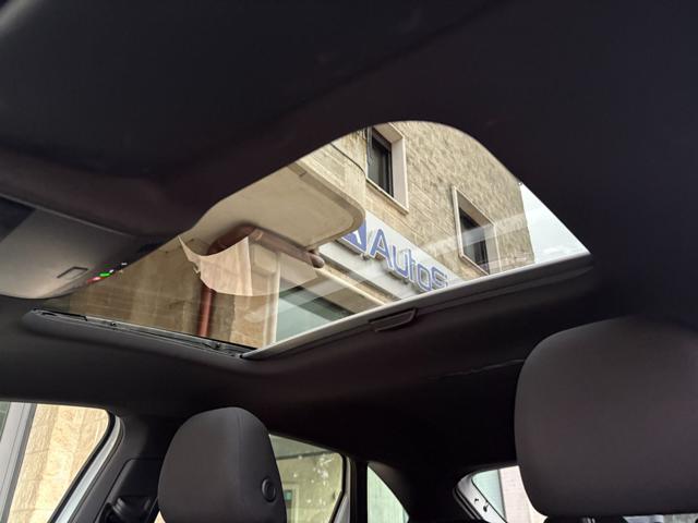 VOLKSWAGEN Taigo usata, con Sensore di pioggia