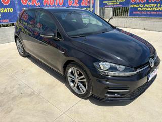 VOLKSWAGEN Golf usata, con Airbag laterali