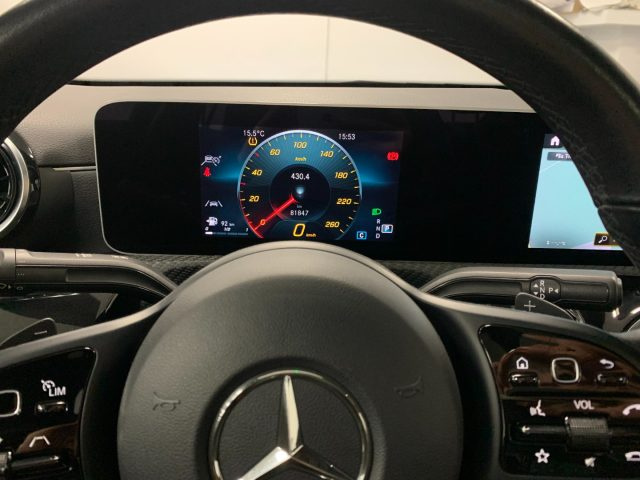 MERCEDES-BENZ CLA 180 usata, con Bracciolo