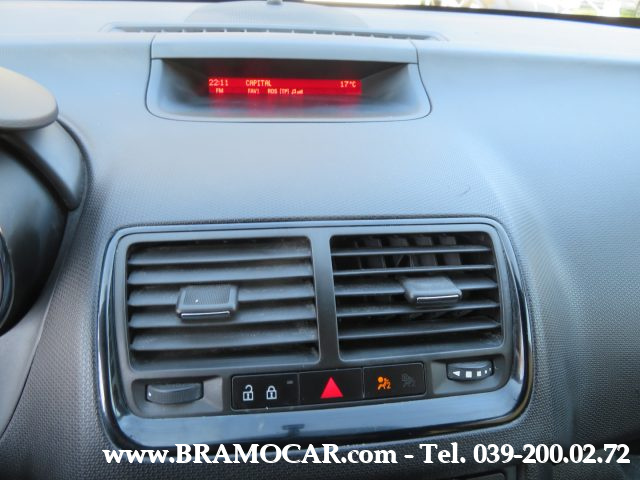 OPEL Meriva usata, con Chiusura centralizzata telecomandata