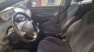 LANCIA Ypsilon usata, con Chiusura centralizzata