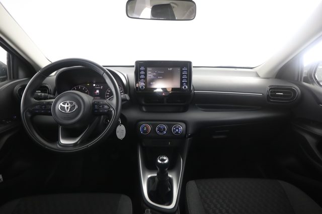 TOYOTA Yaris usata 4
