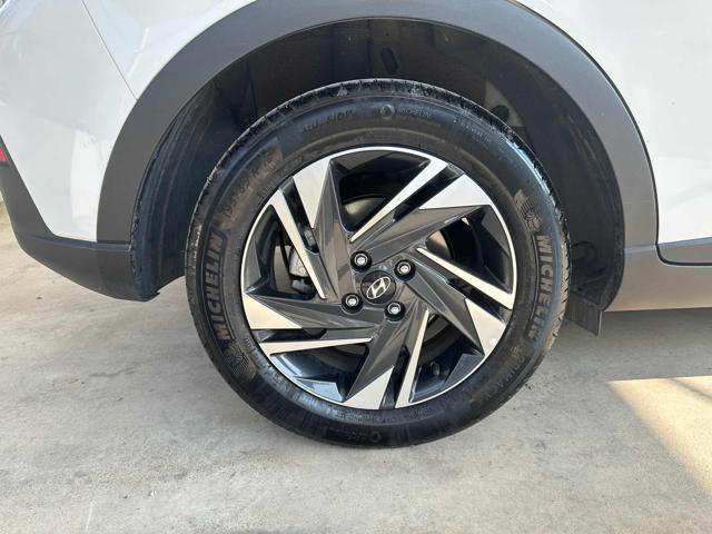 HYUNDAI Bayon usata, con MP3