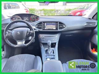 PEUGEOT 308 usata, con Park Distance Control