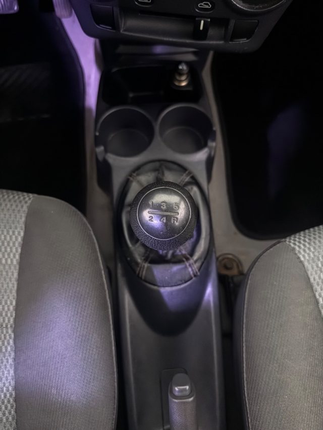 KIA Picanto usata 12