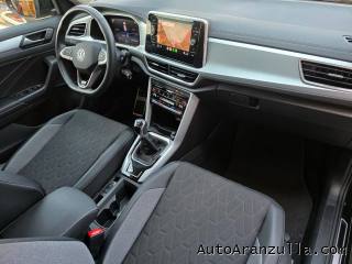VOLKSWAGEN T-Roc usata, con Controllo automatico clima