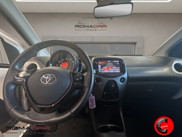 TOYOTA Aygo usata, con Autoradio digitale