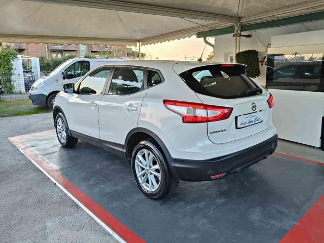NISSAN Qashqai usata, con Autoradio