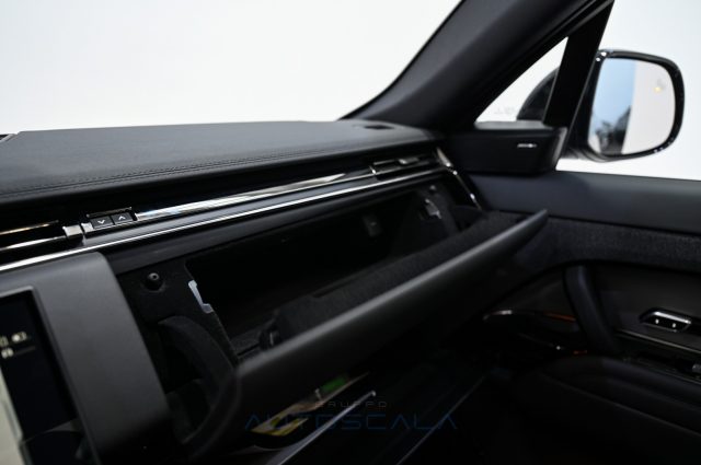 LAND ROVER Range Rover Sport usata, con Bluetooth