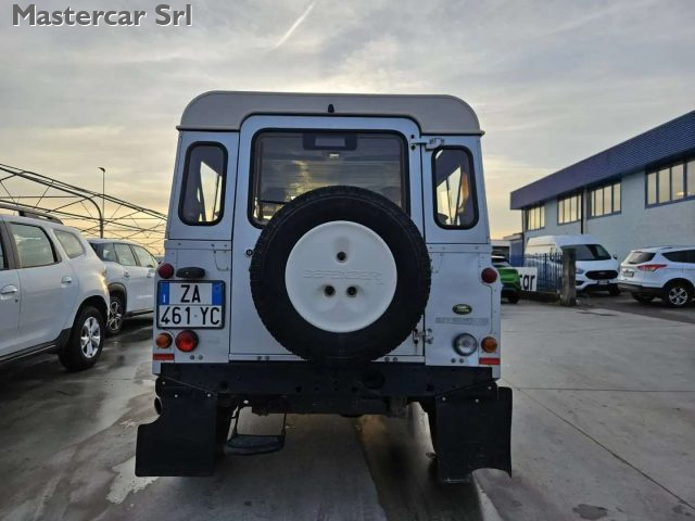 LAND ROVER Defender usata, con Climatizzatore