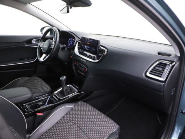 KIA Ceed usata, con Park Distance Control