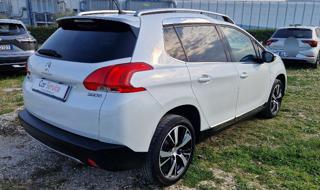 PEUGEOT 2008 usata, con Airbag laterali