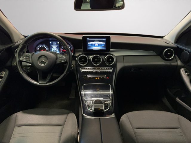 MERCEDES-BENZ C 200 usata, con Climatizzatore