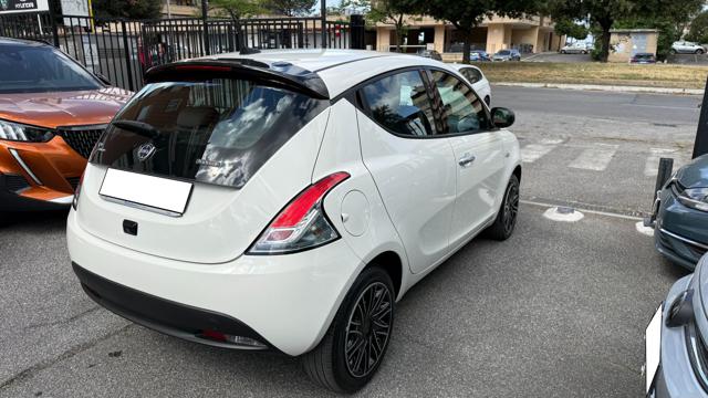 LANCIA Ypsilon usata, con Volante multifunzione