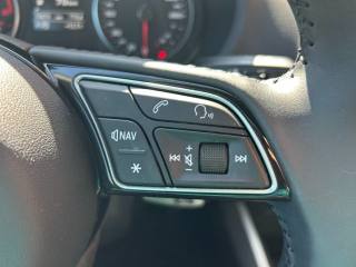 AUDI Q2 usata, con USB