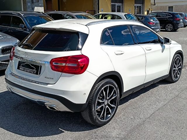 MERCEDES-BENZ GLA 200 usata, con MP3