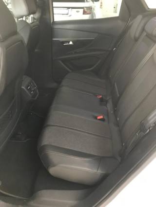 PEUGEOT 3008 usata, con Autoradio