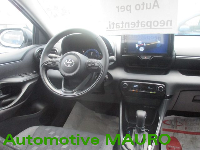 TOYOTA Yaris usata, con Servosterzo