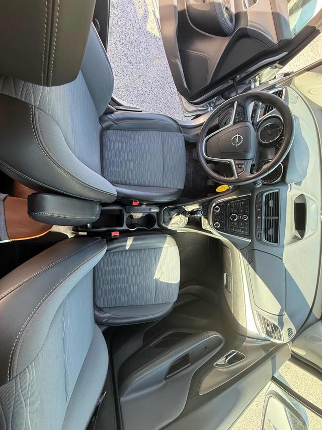 OPEL Mokka usata, con Sedile posteriore sdoppiato