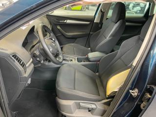 SKODA Karoq usata, con Park Distance Control