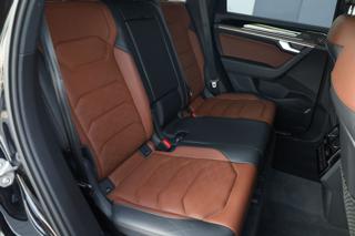 VOLKSWAGEN Touareg usata, con Climatizzatore
