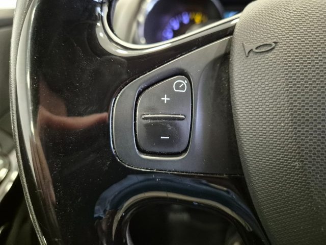 RENAULT Clio usata, con Sistema di navigazione