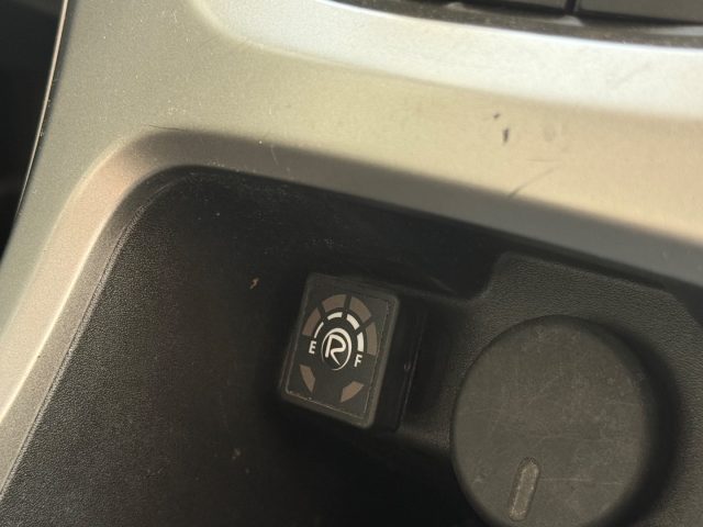 OPEL Astra usata, con Controllo automatico clima