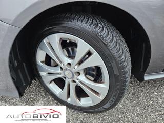 MERCEDES-BENZ B 180 usata, con Sedile posteriore sdoppiato
