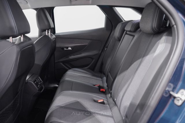 PEUGEOT 3008 usata, con Volante multifunzione