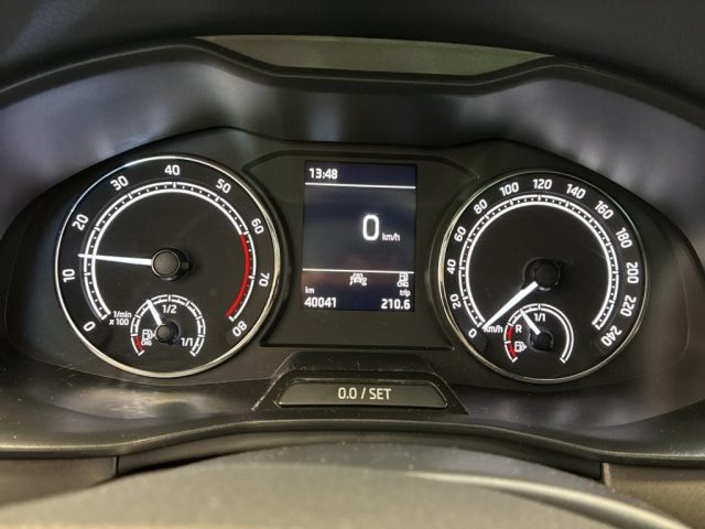 SKODA Kamiq usata, con Autoradio