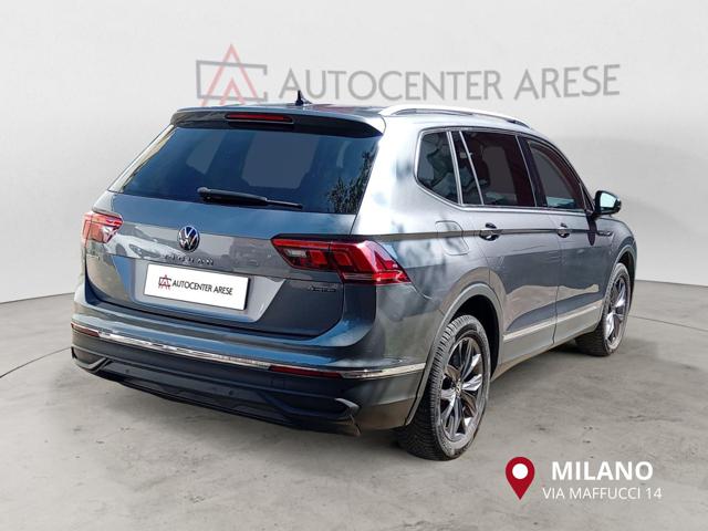 VOLKSWAGEN Tiguan Allspace usata, con Autoradio