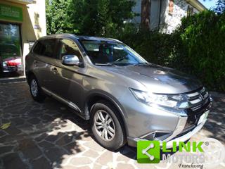 MITSUBISHI Outlander usata, con Sistema di navigazione