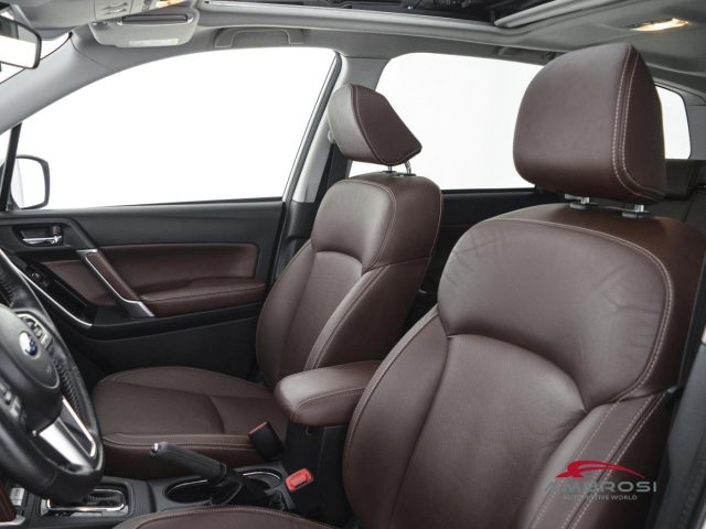 SUBARU Forester usata 8
