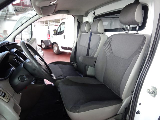 OPEL Vivaro usata, con Bracciolo
