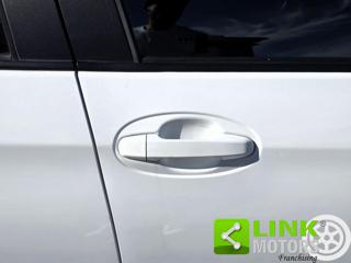 TOYOTA Yaris usata, con Climatizzatore automatico, 2 zone