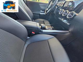 MERCEDES-BENZ GLA 200 usata 22