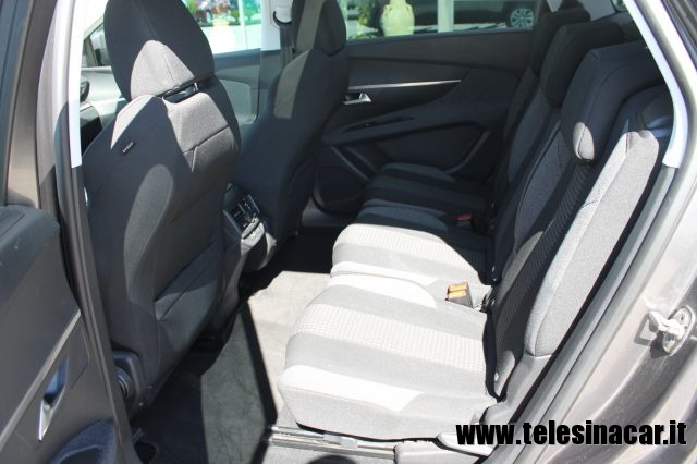 PEUGEOT 5008 usata, con Chiusura centralizzata