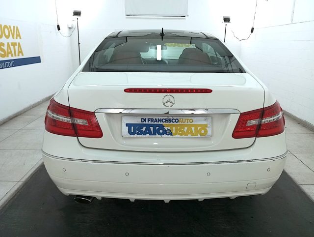 MERCEDES-BENZ E 250 usata, con Cerchi in lega