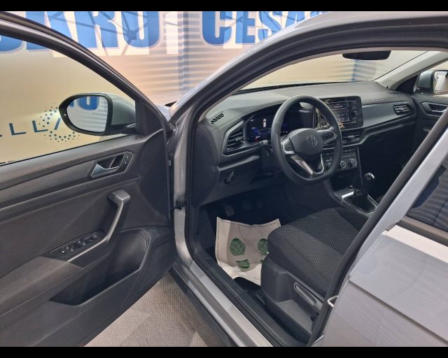 VOLKSWAGEN T-Roc usata, con Alzacristalli elettrici