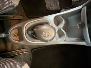 PEUGEOT 107 usata 10