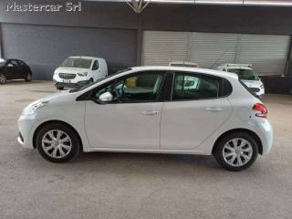 PEUGEOT 208 usata, con Climatizzatore