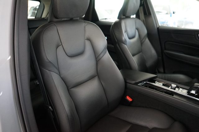 VOLVO XC60 usata, con Tetto panorama