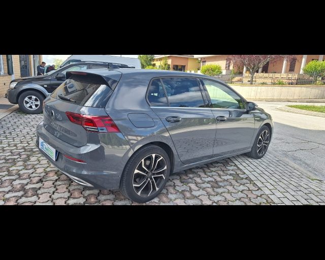 VOLKSWAGEN Golf usata, con Airbag Passeggero