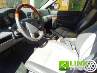 JEEP Grand Cherokee usata, con Autoradio