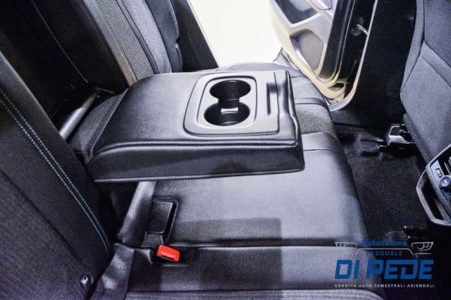 PEUGEOT 3008 usata, con MP3