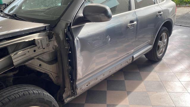 PORSCHE Cayenne usata, con Autoradio