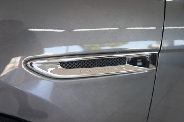 JAGUAR F-Pace usata, con Controllo vocale