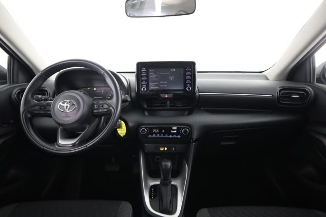 TOYOTA Yaris usata 4
