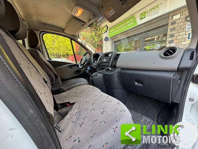 RENAULT Trafic usata, con Alzacristalli elettrici